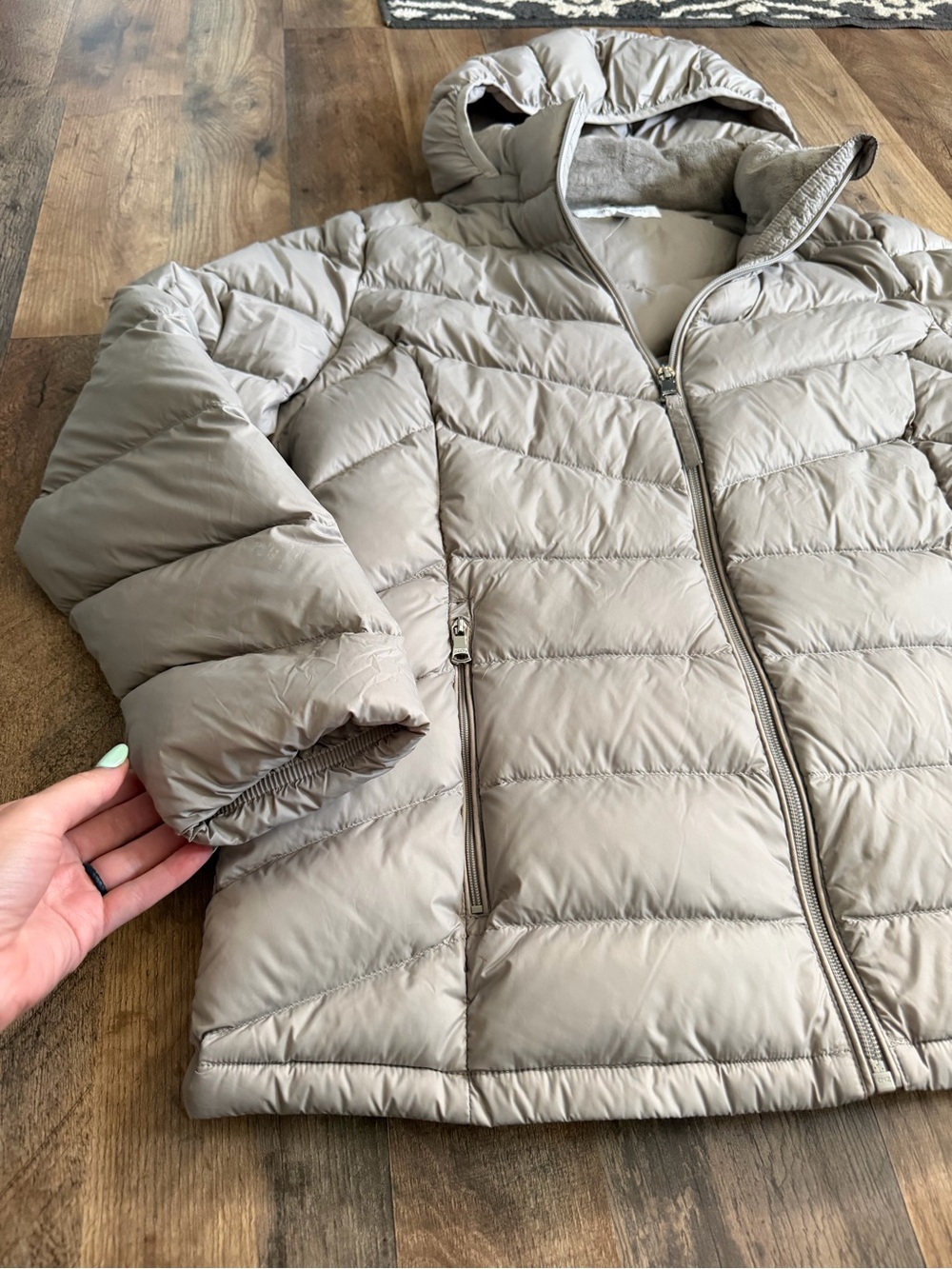 Calvin Klein Premium Down Puffer Jacket Womens Large - Picture 3 of 7